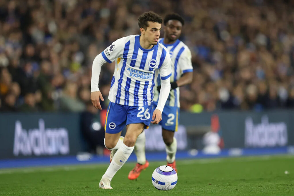 Sky Sports: Nottingham Forest has £20m bid rejected for Premier League midfielder