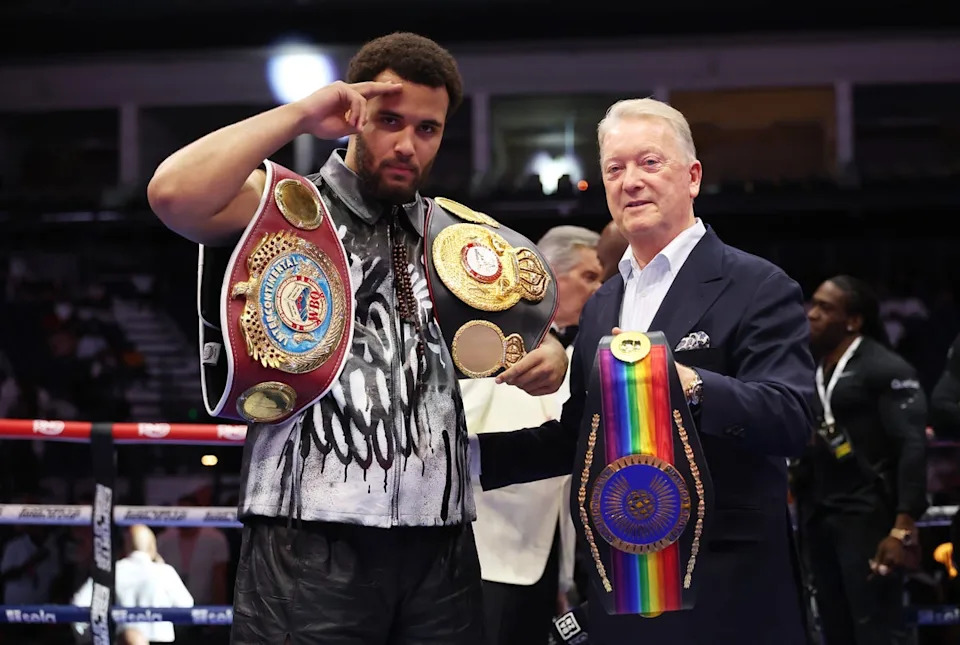 Moses Itauma with promoter Frank Warren (Getty Images)