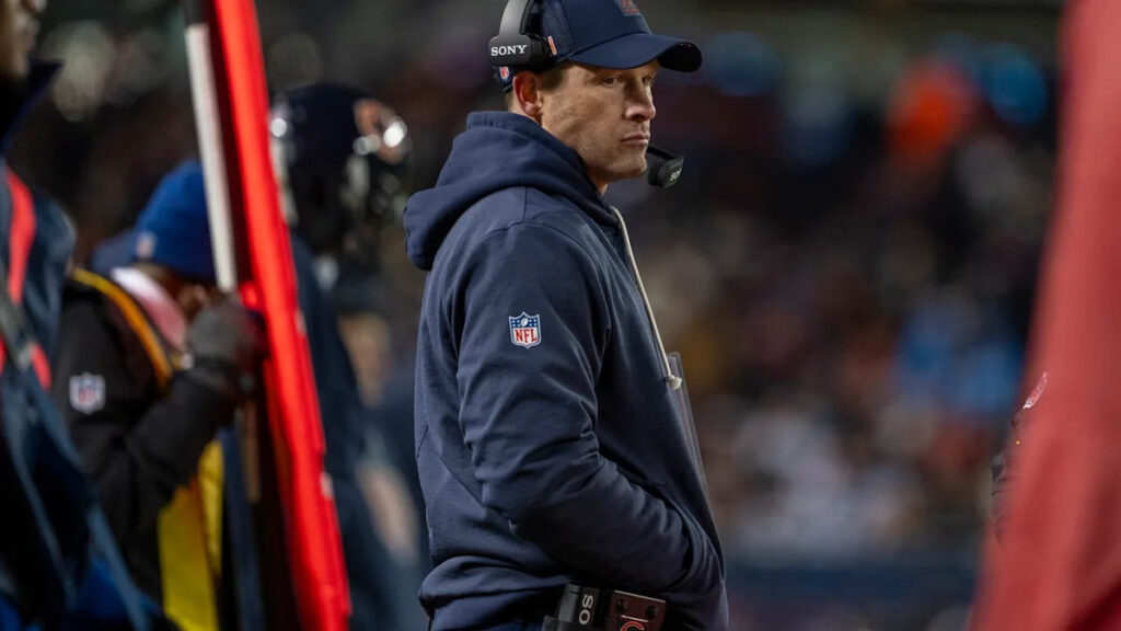 Ben Johnson “not pleased” with Bears’ offensive performance in Week 18