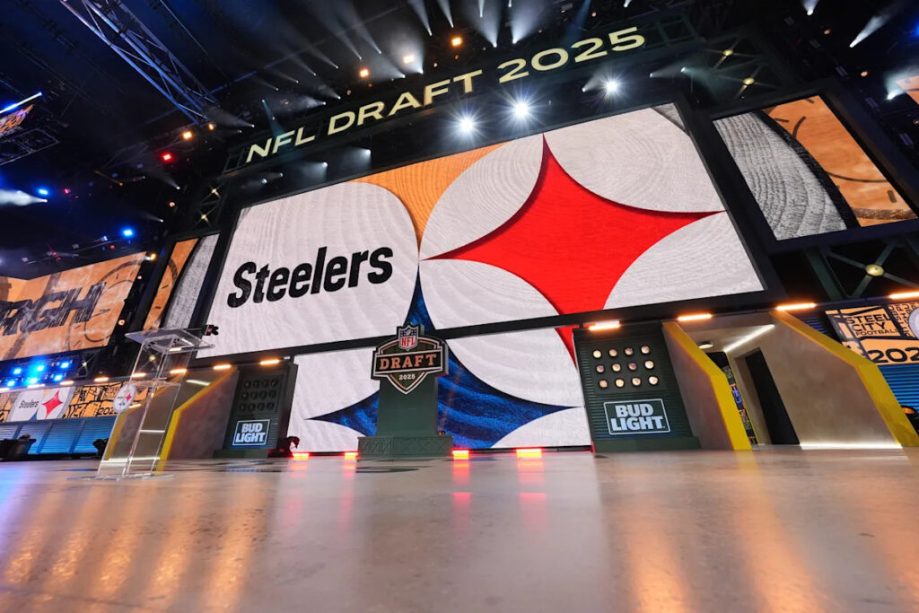 Wednesday links: Is the draft worth attending in person?