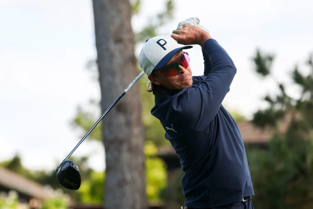 Rickie Fowler’s Pebble Beach hopes sink after back-to-back shots O.B. Rickie Fowler’s Pebble Beach hopes sink after back-to-back shots O.B.