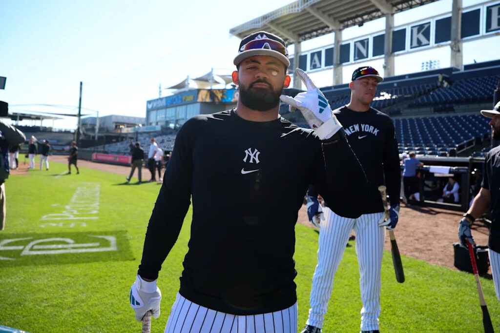 Yankees news: Domínguez out in roster projection