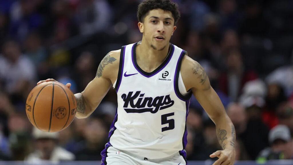 Fantasy Basketball Waiver Wire: Nique Clifford primed for “silly season” success