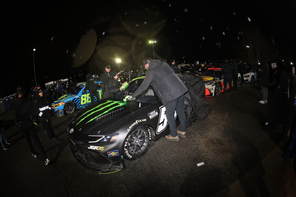 Officiating for the NASCAR Cup Clash was a bit of a mess