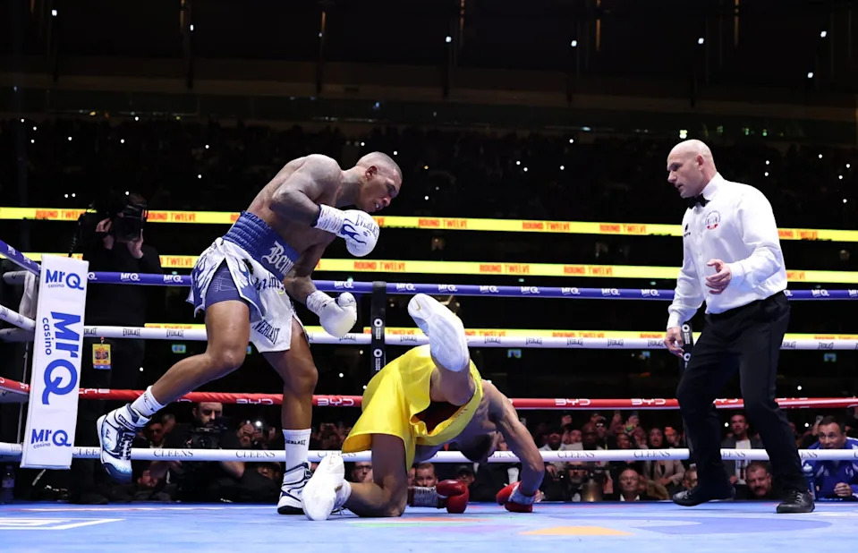 Conor Benn (left) floored Chris Eubank Jr in November, en route to a decision win (Getty Images)