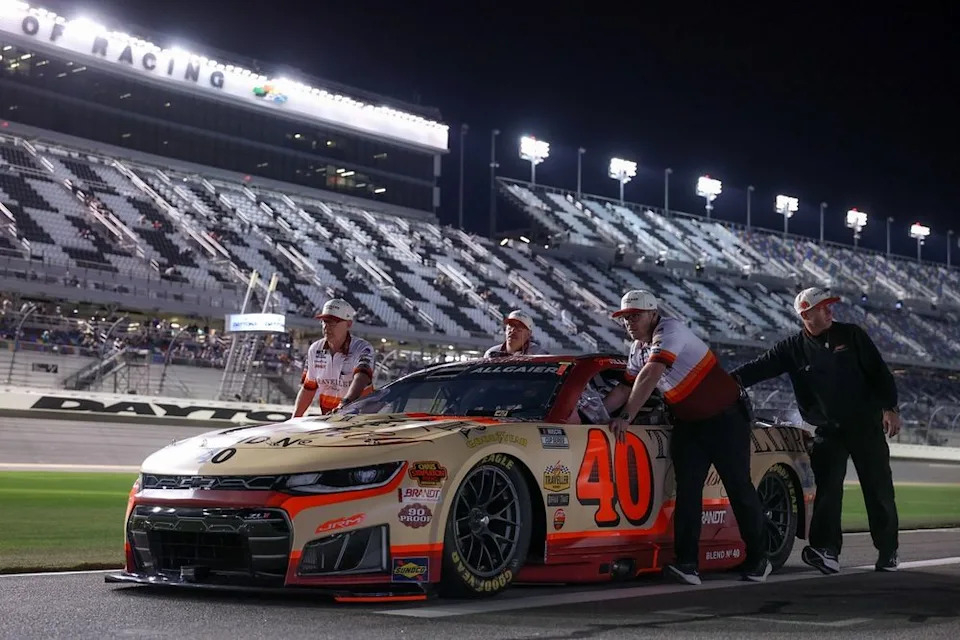 Justin Allgaier, No. 40 JR Motorsports Chevrolet