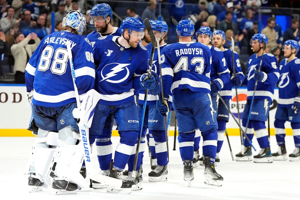 Kucherov has a goal and 2 assists as the Lightning beat the Maple Leafs 4-2