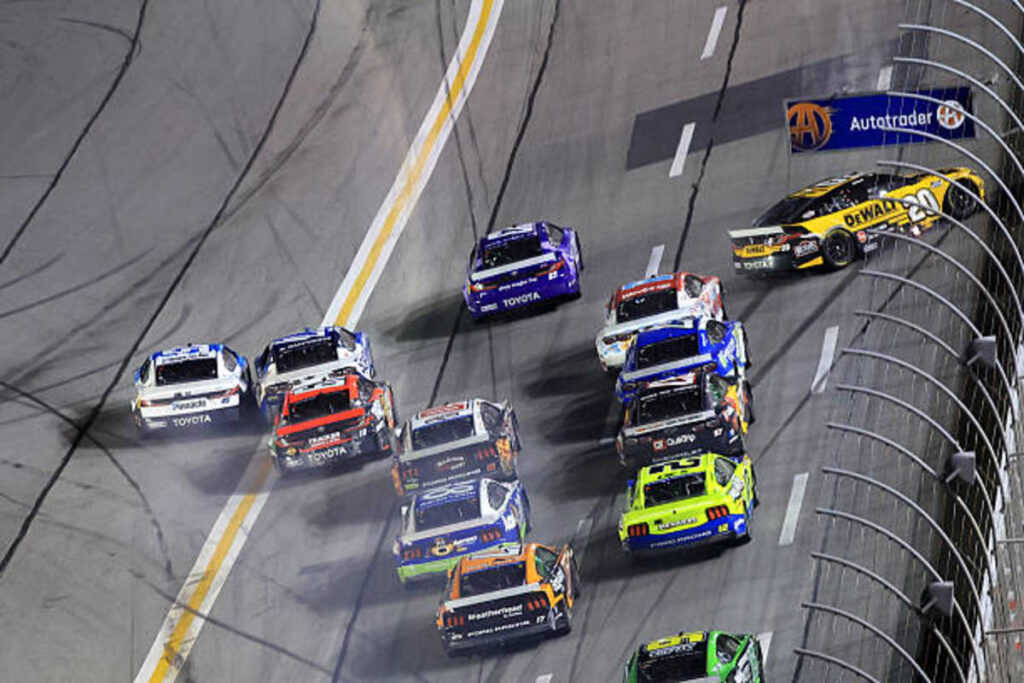 NASCAR Atlanta Update: No Drivers Penalized Despite Controversial Moves