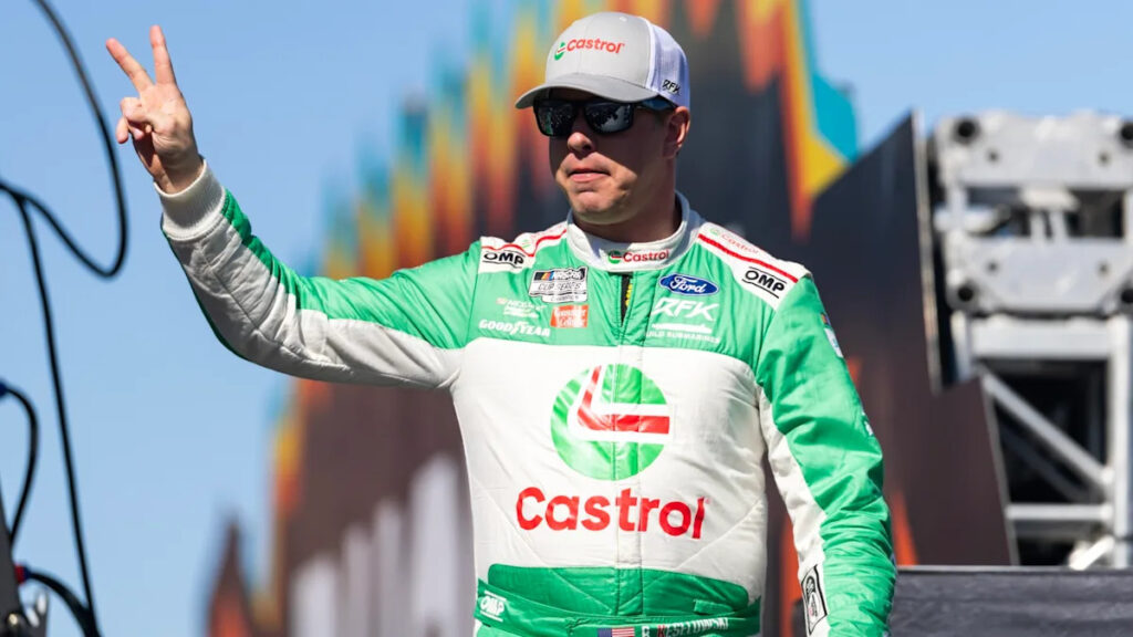 Brad Keselowski cleared to race in NASCAR’s season-opening Daytona 500 after breaking his right leg