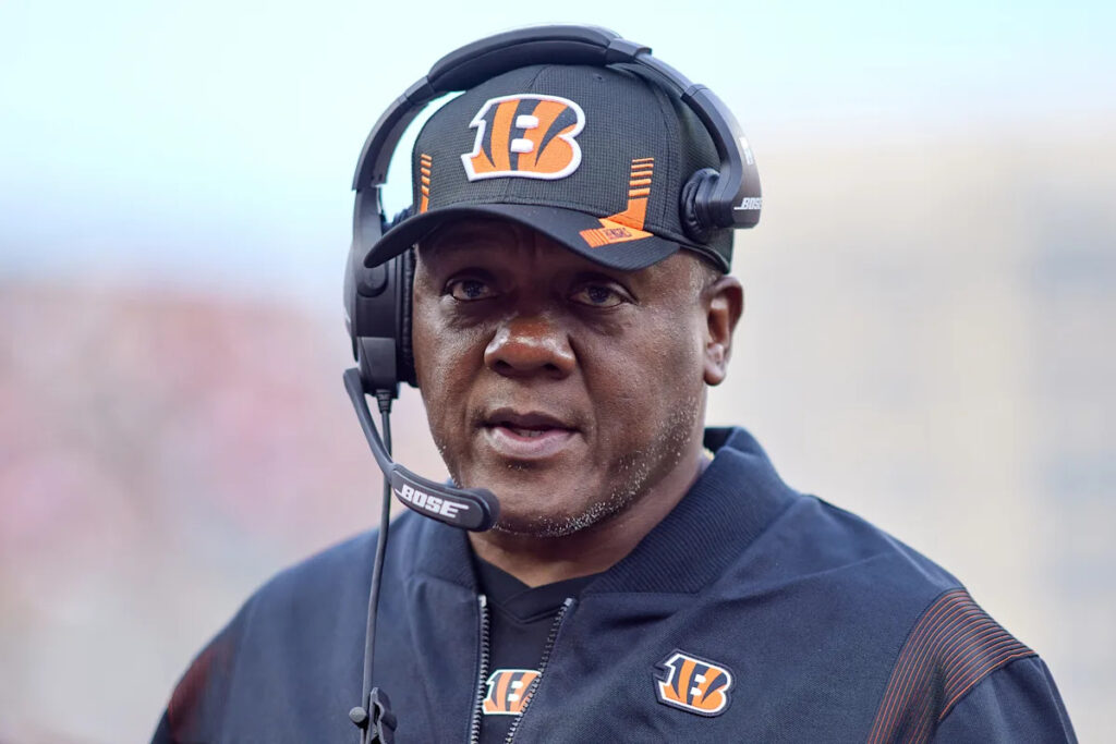 Report: Colts to hire Arkansas’ Marion Hobby as new defensive line coach