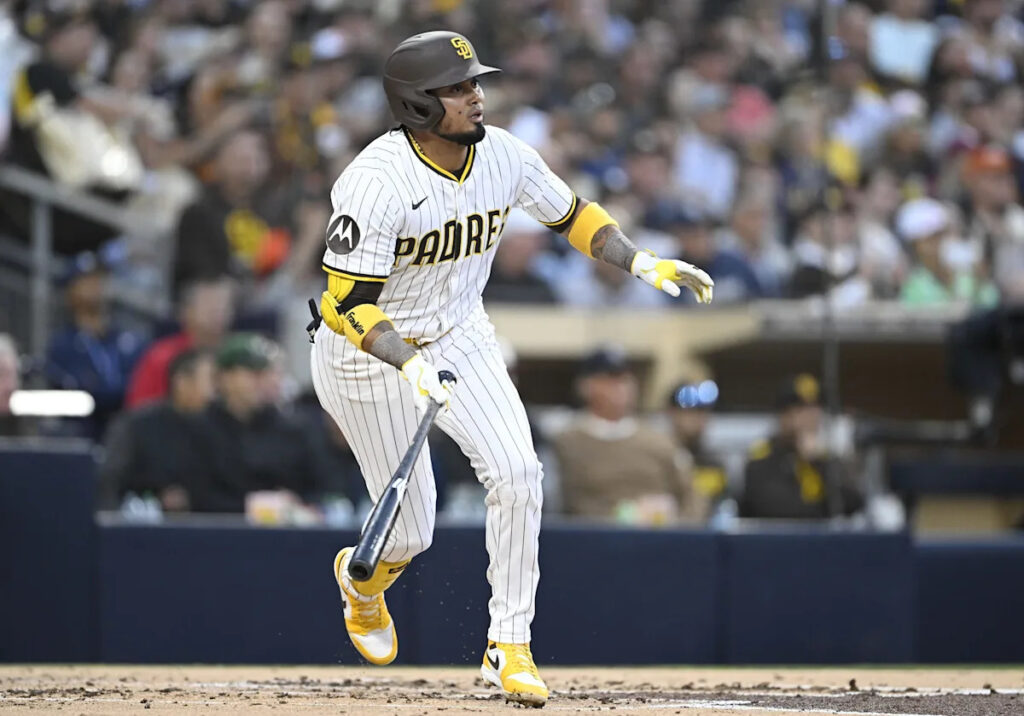 Luis Arráez, Giants agree to 1-year deal: Contract details