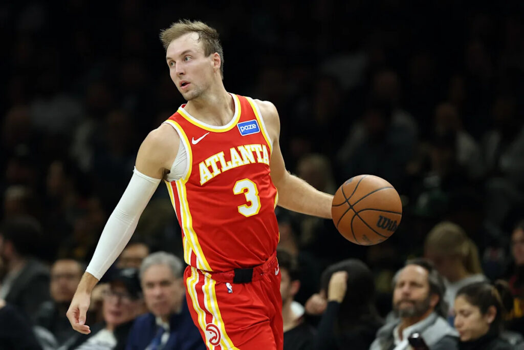 Lakers reportedly trading Gabe Vincent to Hawks for Luke Kennard