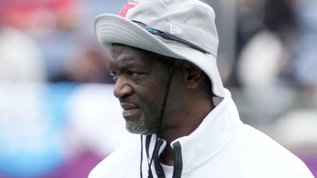 Report: Giants hire Titans LBs coach Frank Bush