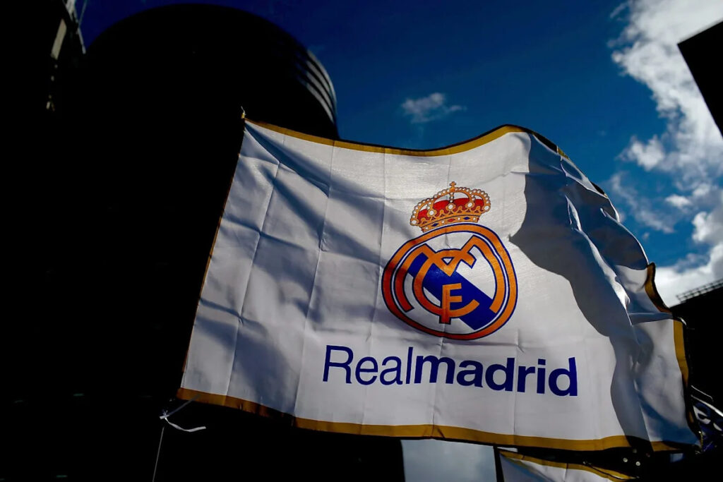 Real Madrid close to landing teenage talent compared to Roberto Carlos