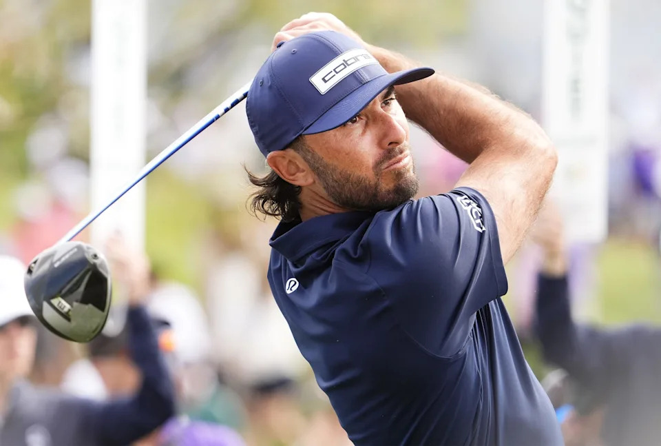 Max Homa plays his tee shot on the third hole during round one at the WM Phoenix Open on Feb. 5, 2026, at TPC Scottsdale.