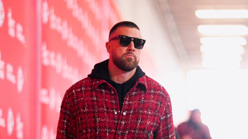 Travis Kelce Skips Pro Bowl to Shine at WM Phoenix Open Golf Tournament