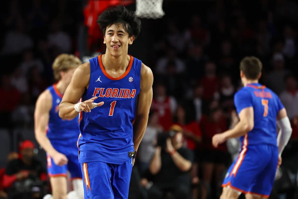 No. 14 Florida romps to another big win, beating Georgia 86-66