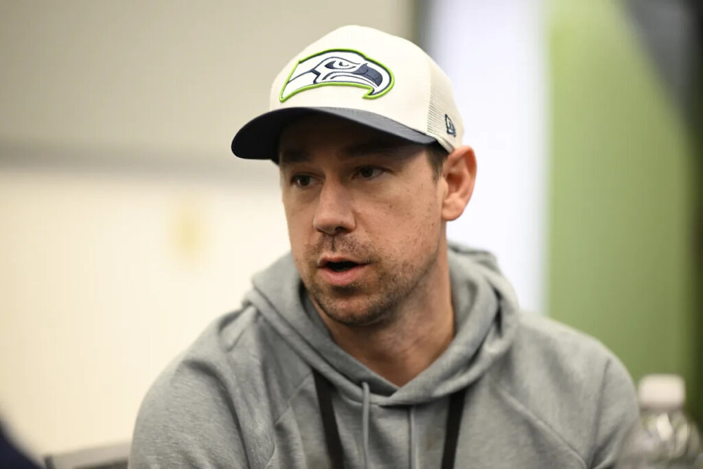 Seahawks expected to promote from within to replace Klint Kubiak