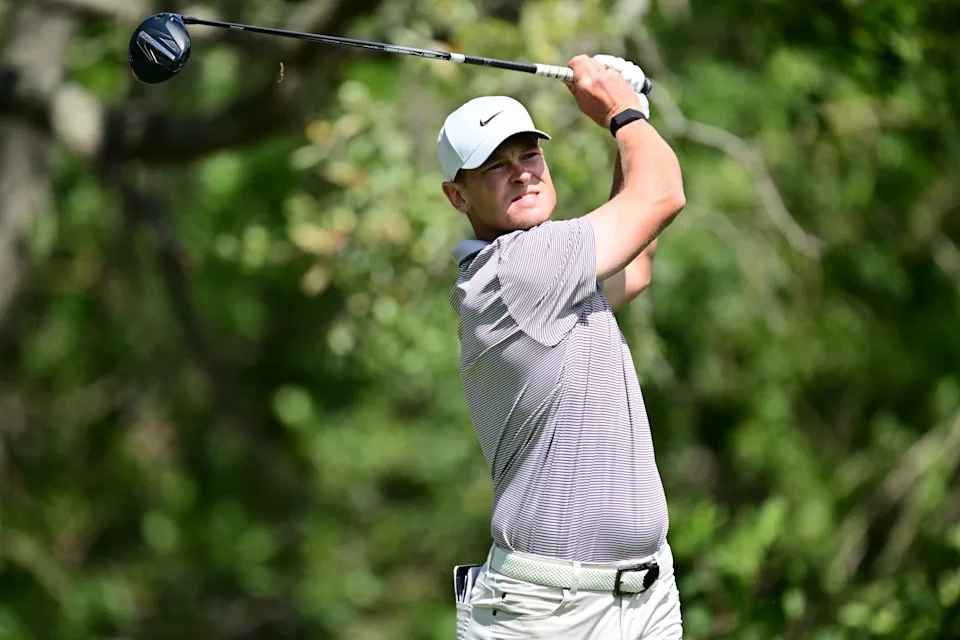 Vincent Norrman of Sweden plays his shot from the 11th tee during the first round of the Valspar Championship 2025 at Innisbrook Resort and Golf Club on March 20, 2025 in Palm Harbor, Florida.
