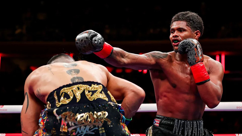 NEW YORK, NEW YORK - JANUARY 31: Shakur Stevenson punches Teofimo Lopez in the super lightweight bout for the World Boxing Organization title during The Ring 6 fight at Madison Square Garden on January 31, 2026 in New York City. (Photo by Ishika Samant/Getty Images)