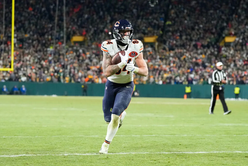 Chicago Bears’ Rookie of the Year is Colston Loveland