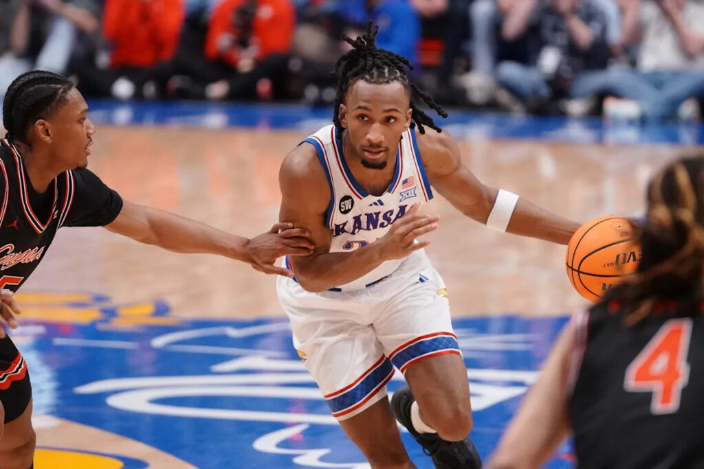 Darryn Peterson on handling attention after Houston win: ‘Anti-social loner’