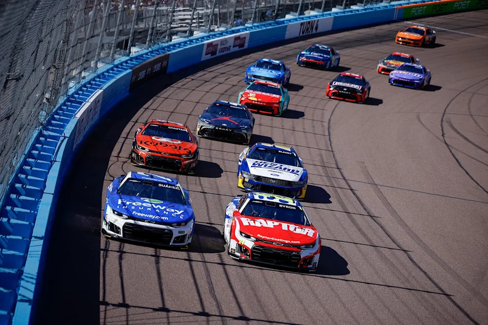 Daniel Suárez, Spire Motorsports, William Byron, Hendrick Motorsports