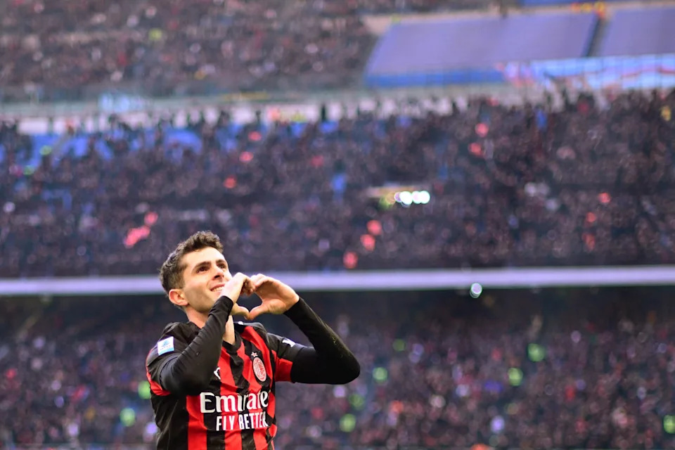 Soccer Football - Serie A - AC Milan v Hellas Verona - San Siro, Milan, Italy - December 28, 2025 AC Milan's Christian Pulisic celebrates scoring their first goal REUTERS/Daniele Mascolo
