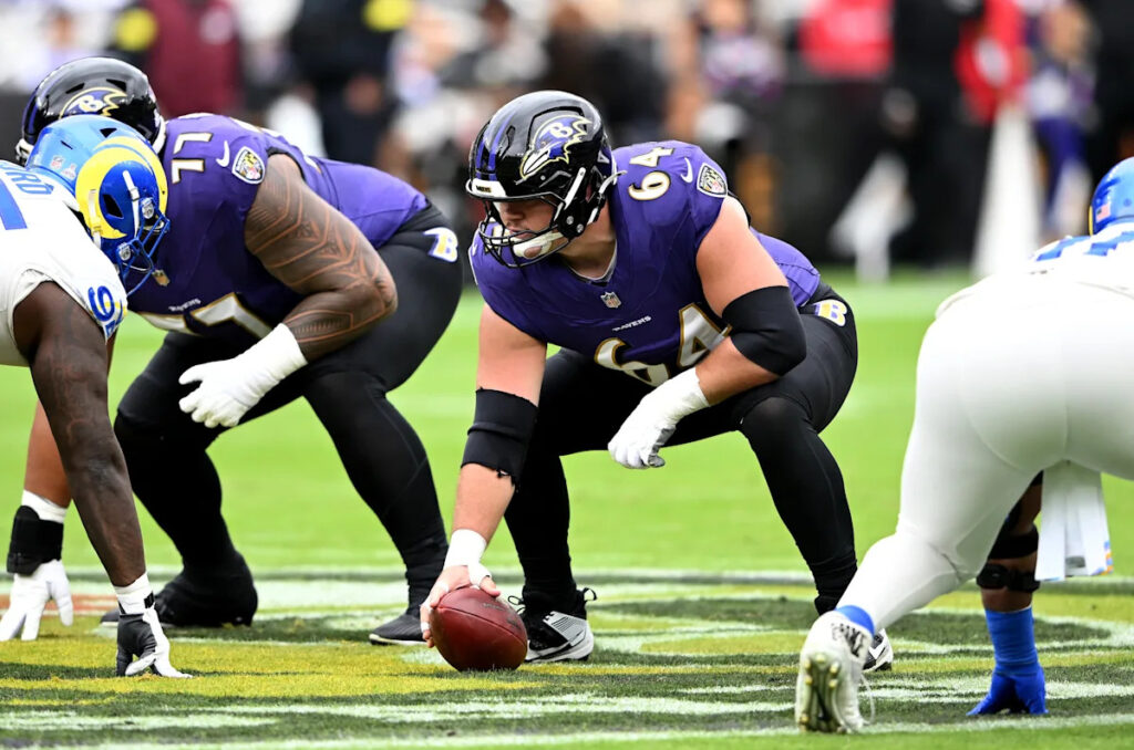 What makes Las Vegas Raiders free agent signing Tyler Linderbaum a great fit in Klint Kubiak’s offense?