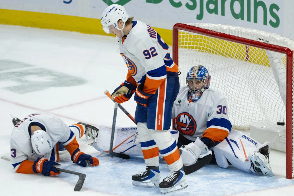 Islanders Learn Hard Lesson In Ottawa Loss: Desperation Wins This Time Of Year Islanders Learn Hard Lesson In Ottawa Loss: Desperation Wins This Time Of Year