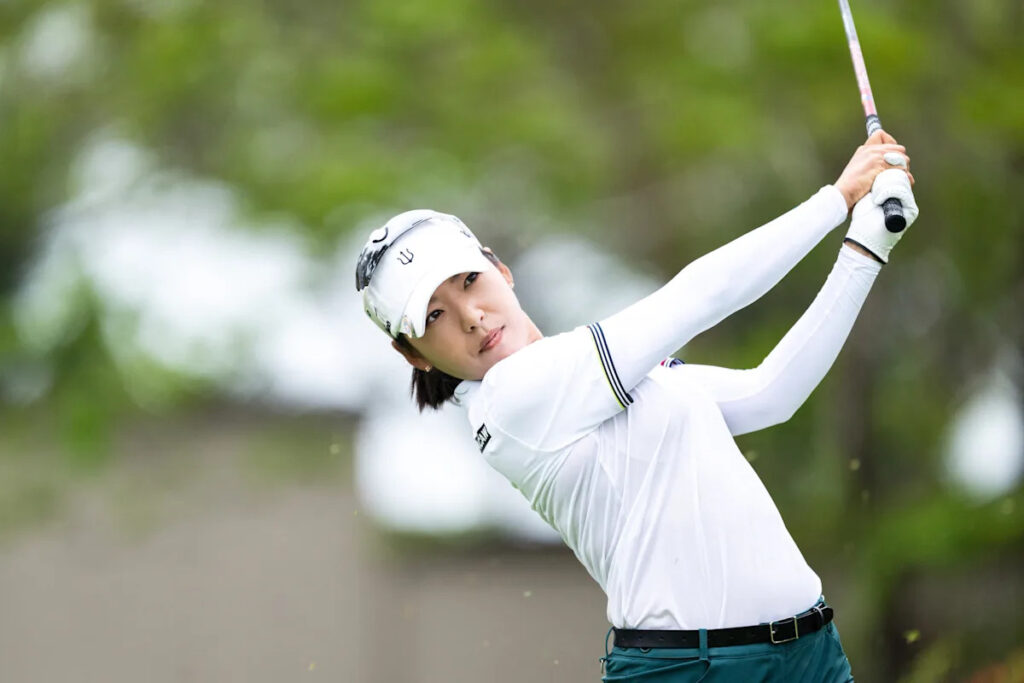 In a field full of rookies, Mi Hyang Lee, 32, leads Blue Bay LPGA