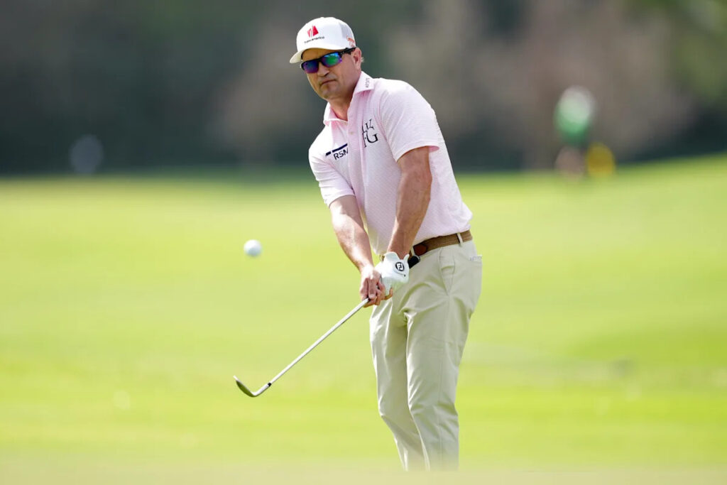 Zach Johnson leads in PGA Tour Champions debut