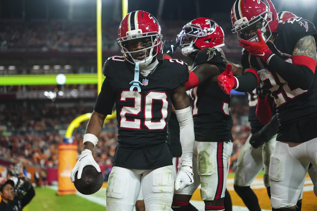 Recapping the start of Bills’ free agency