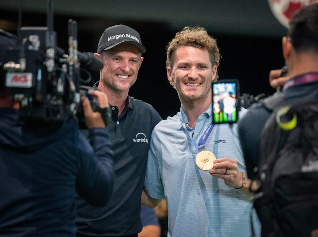 Matthew Tkachuk impresses Tiger Woods with his Olympic gold medal