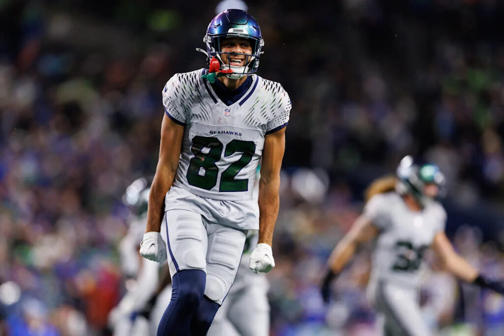 Pre-Snap Reads 3/19: Seahawks add to WR room with important signing