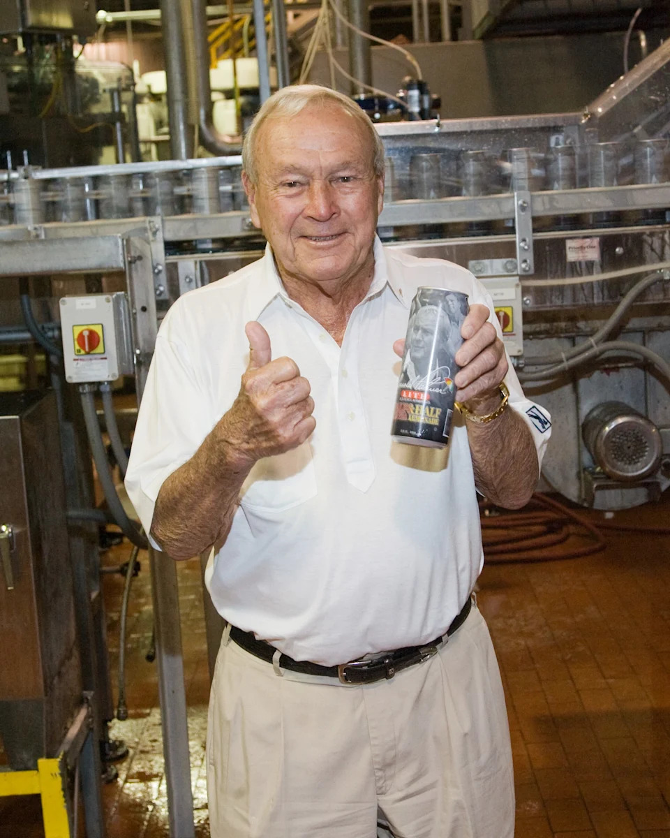 Arnold Palmer conceived his eponymous drink in the late 1960s; In 2001, he struck a deal to market it commercially and struck gold.