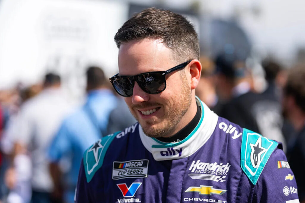 Alex Bowman to miss three more NASCAR Cup races with vertigo in 2026
