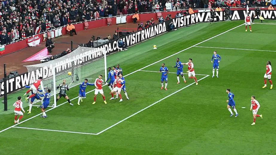 William Saliba scores for Arsenal against Chelsea