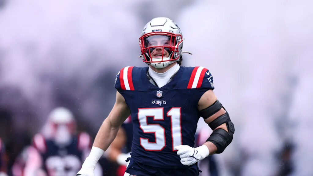 Cardinals sign LB Jack Gibbens, DL Andrew Billings