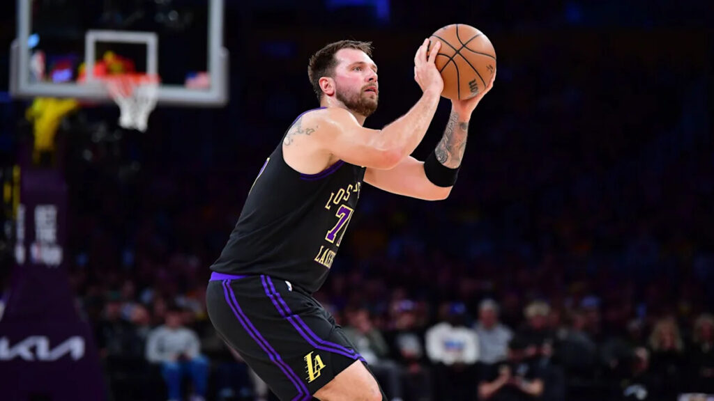 Defense, Luka Doncic 31-point triple-double lift Lakers to win over Timberwolves