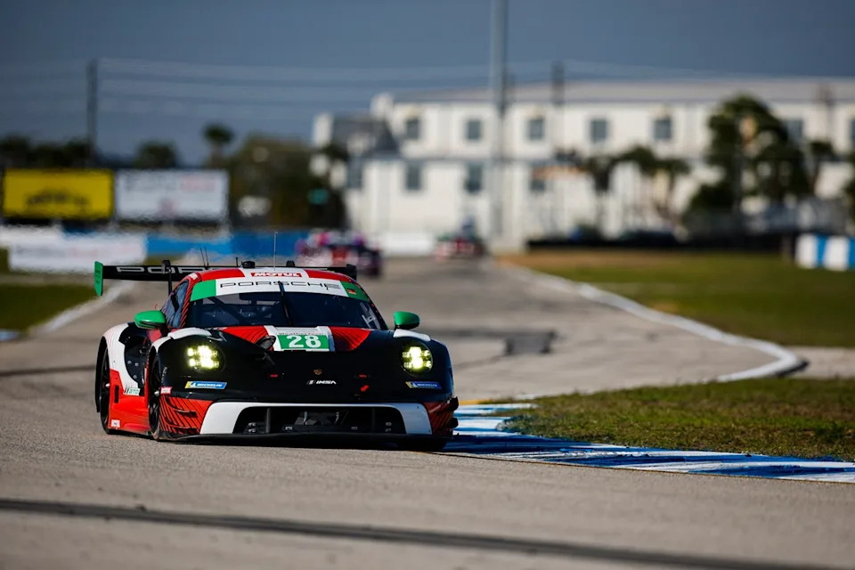 #28 Rs1 Porsche 911: Jan Heylen, Dillon Machavern, Spencer Pumpelly