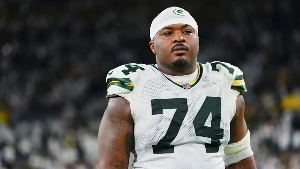 Browns are expected to sign Elgton Jenkins Browns are expected to sign Elgton Jenkins