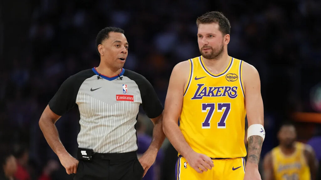 Luka Doncic fined ,000 for making money gesture after not getting call he wanted