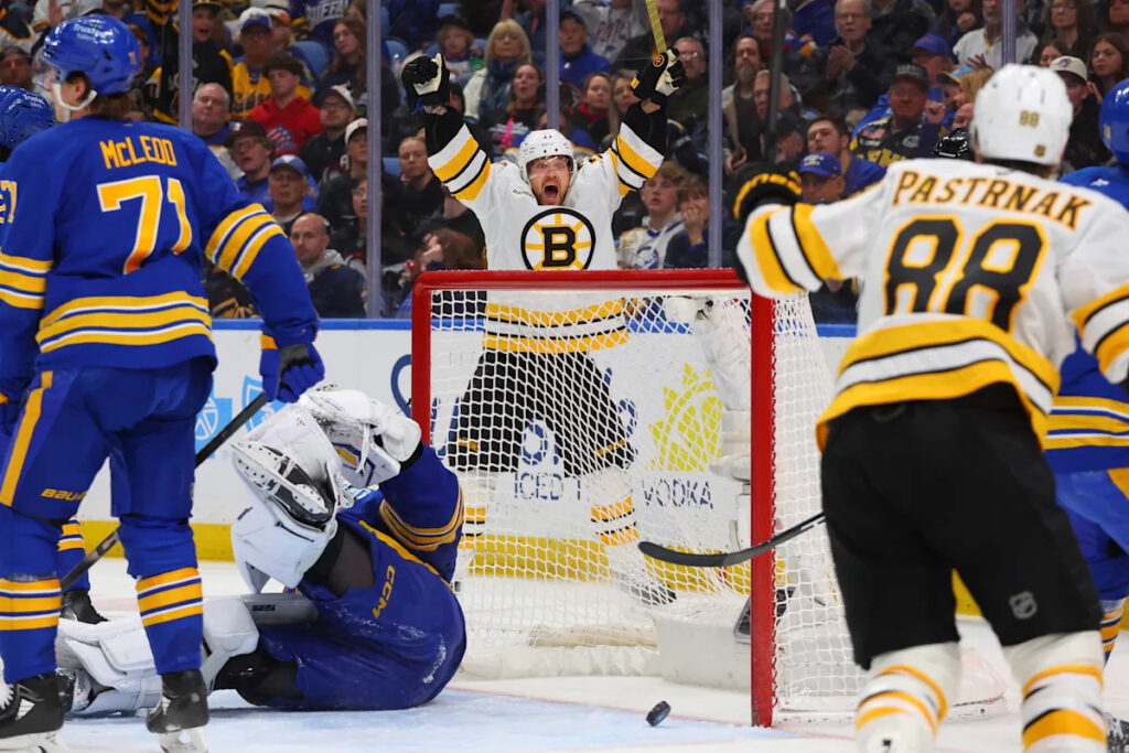 Pavel Zacha scores 38 seconds into OT to give the Bruins a 4-3 win over the Sabres