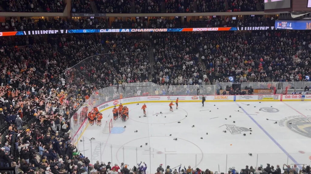 High School Hockey Championship Crowd Tops Every NHL Game