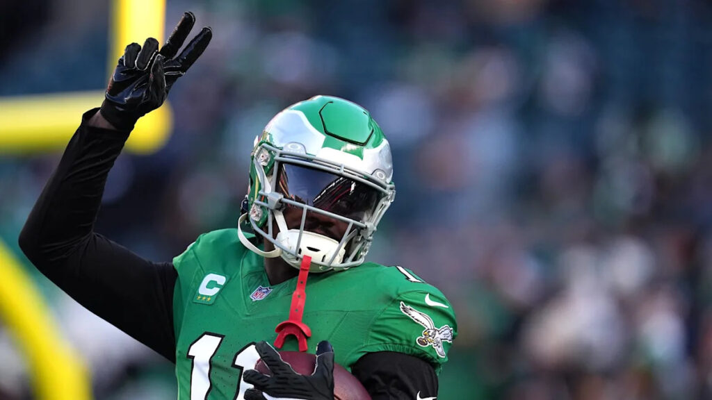 Mike Vrabel on A.J. Brown trade possibility: We’ll try everything we can to strengthen our roster