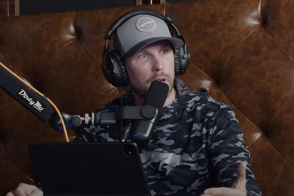 Denny Hamlin explains how 23XI is beating JGR with their own data