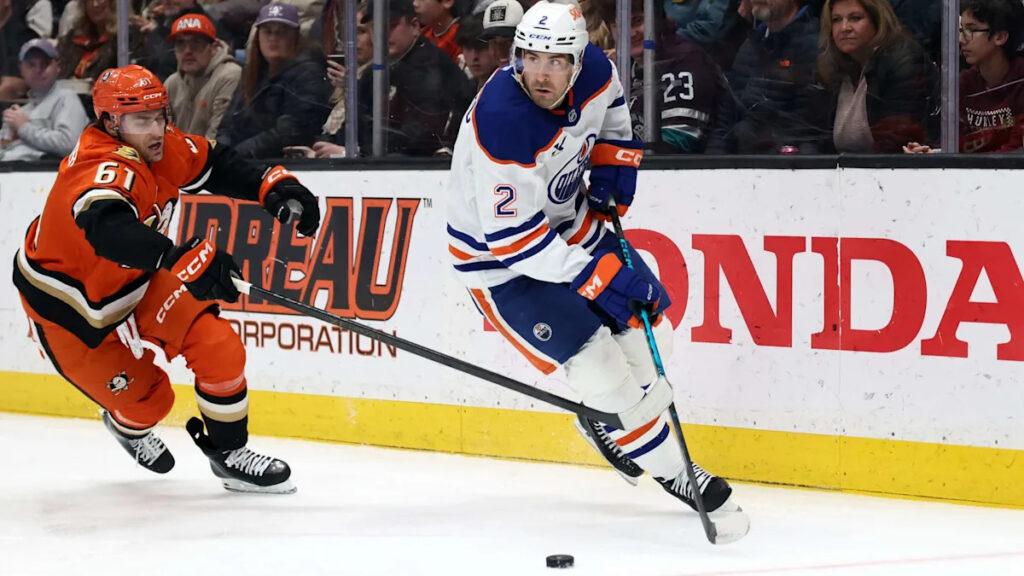 Lightning vs Oilers Prediction, Picks & Odds for Tonight’s NHL Game Lightning vs Oilers Prediction, Picks & Odds for Tonight’s NHL Game