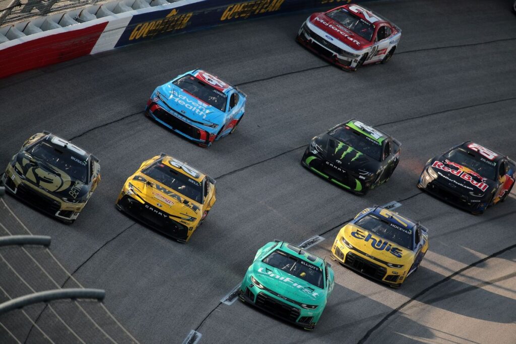 Winners and losers from NASCAR’s first Darlington race of 2026