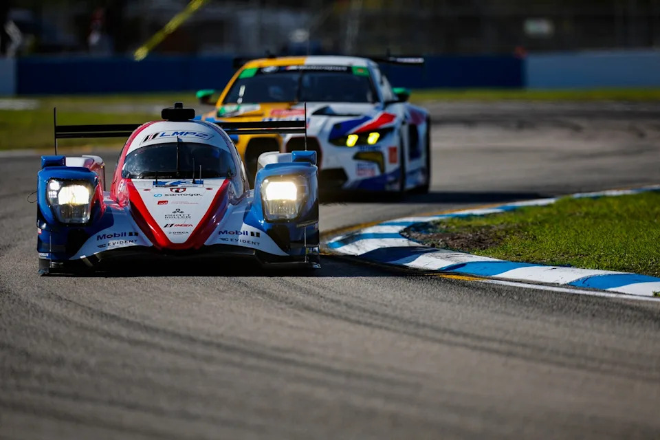 #73 Pratt Miller Motorsports ORECA LMP2 07: Pietro Fittipaldi, Manuel Espirito Santo, Chris Cumming